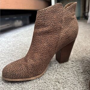 Michael Shannon Brown Ankle Booties